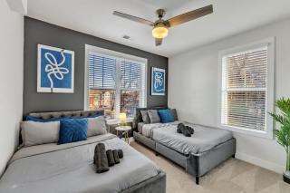 Luxe King 3BR Suite to Downtown Durham - 4