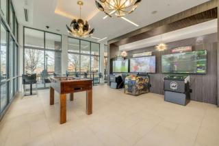 Luxe King Bed Suite in Midtown Charlotte - 7