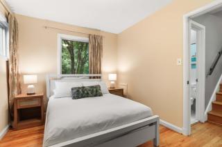 Sojourn Beautiful Home with Beach Access & Backyard - 4