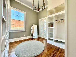 Elegant Garden District 4BR Home - 9
