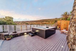 Alba Chiara & Mila - Sea View, Terrace and Jacuzzi - 3