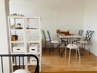 White flat - Prag - 7