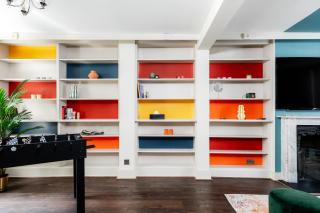 Design Haven! Big Group-Friendly 4BR City Escape in Waterloo's Coolest Corner - 1