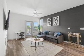 Upscale King 2BR Suite Mins Uptown Charlotte - 7