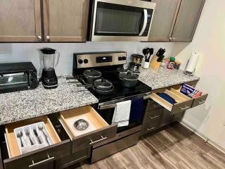 Upscale King 3 Bed Suite to Uptown Charlotte - 5