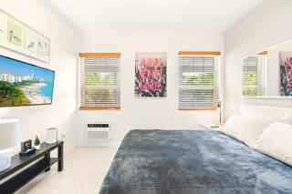 Central Miami Beach Condo w BBQ Facilities - 8