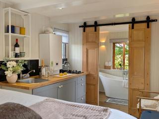 Heron's Hide - 1