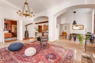 Old Town Magical Stay Comfy 2BDR Historic House - Prague - 6