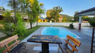 Villa D'Astana,A'Famosa Resort Pool-BBQ-Karaoke - Alor Gajah - 9