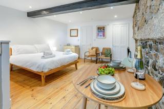 Netherton Island Road - St Ives - 9