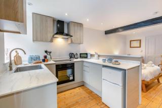 Netherton Island Road - St Ives - 7