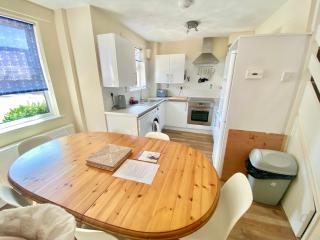 Penny Cottage - Historic Old Portsmouth - 9