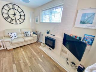 Penny Cottage - Historic Old Portsmouth - 7