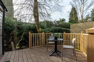 The Garden Cottage - 5