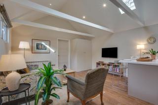 The Garden Cottage - 2