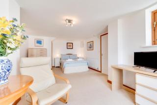 The Anchorage - Falmouth - 3