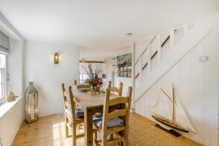 Williams Cottage - 1