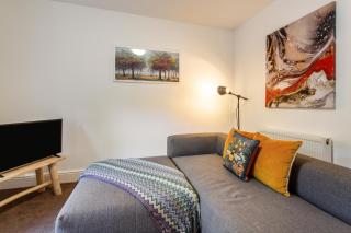 Fairy Glen Apt 3 - 4