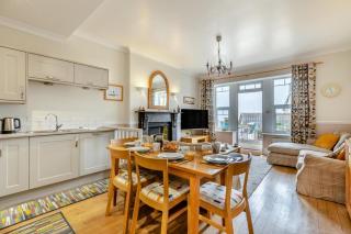 1 Dolphin Court - 5