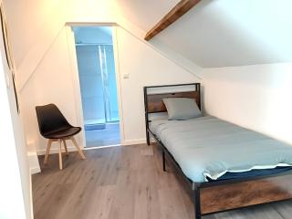 Beranger, 4 lits - 2 sdb - climatisation -stationnement gratuit - 7