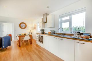 Longfield Beach House - 2