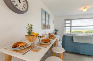 Atlantic Gaze - Newquay - 1