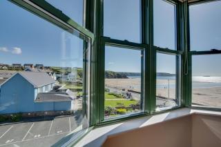 32 St Brides Bay View Apts - Broad Haven - 8