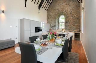 St Aelrhiws Church - 7