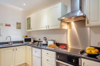 Fairy Glen Apt 2 - 2