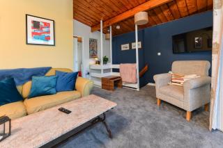 7 Marina Cottages - 4