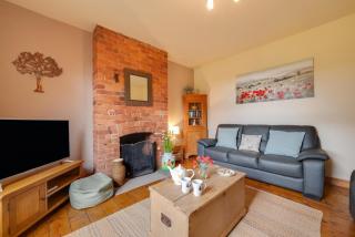 The Old Farmhouse - Ruabon - 9