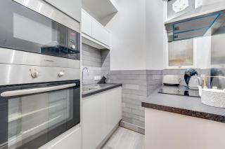 1 Sparta House - Tenby - 9