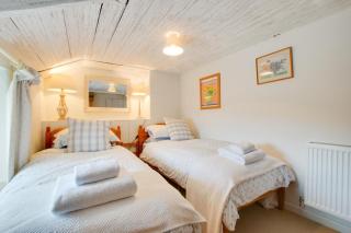 Rose Cottage - Helford - 1