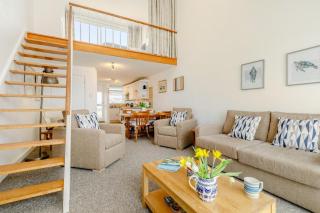 21 Piazza - St Ives - 5