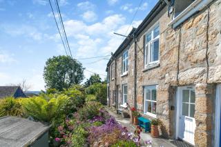 Secret Haven Cottage - Mousehole - 1