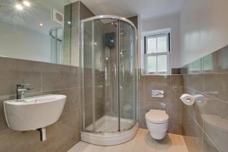 Number Six The Creekside - 3