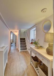 Whimbrel Cottage - 2