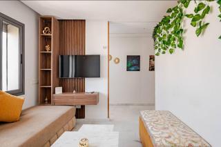 AS 269 appartement grand terrasse cœur casablanca,Tramway , parking free - 1