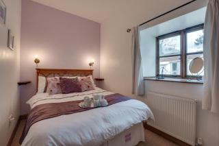 Piglet Cottage - 8