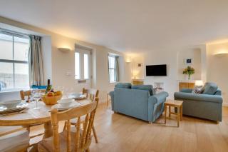 1 Peverell Cottages - 2