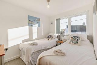 Oceans Nest - Carbis Bay - 1