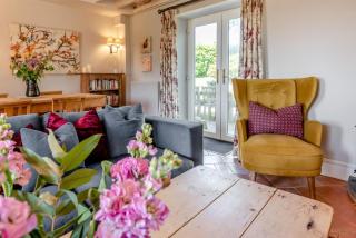Smithies Cottage - Saint Brides - 6