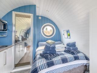 1 Bed in St Davids 62569 - Abercastle - 3