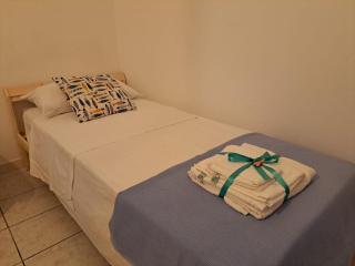 Holidays at the Dock - Fiumicino Airport - 1