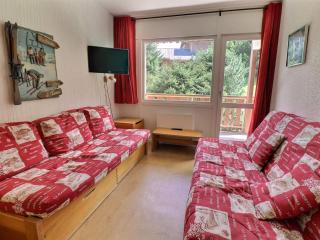 Appartement 2 Pièces avec Coin Montagne, Calme et Idéal pour Famille, Proche Pistes aux Allues - FR-1-182-66 - 0