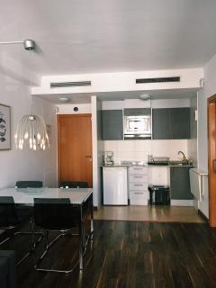 Hogar Cómodo y cerca de playa - 0