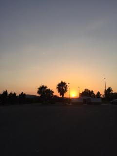 Hogar Cómodo y cerca de playa - 1