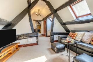 Riverside Barn - LLangorse - 5