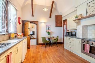 Chapel Cottage at Preese Hall Farm - 9