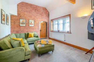 Chapel Cottage at Preese Hall Farm - 4